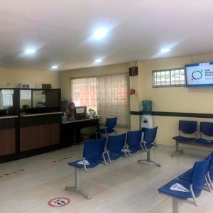 Sala de espera centro de salud visual